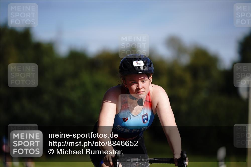 07.09.2025 - 19. Norderstedt Triathlon Michael Burmester http://msf.ph/oto/8846652 07.09.2025 11:19:09 Radfahren 1167 meine-sportfotos.de