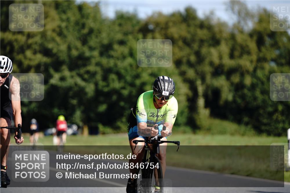 07.09.2025 - 19. Norderstedt Triathlon Michael Burmester http://msf.ph/oto/8846754 07.09.2025 11:21:24 Radfahren 770, 774, 834 meine-sportfotos.de