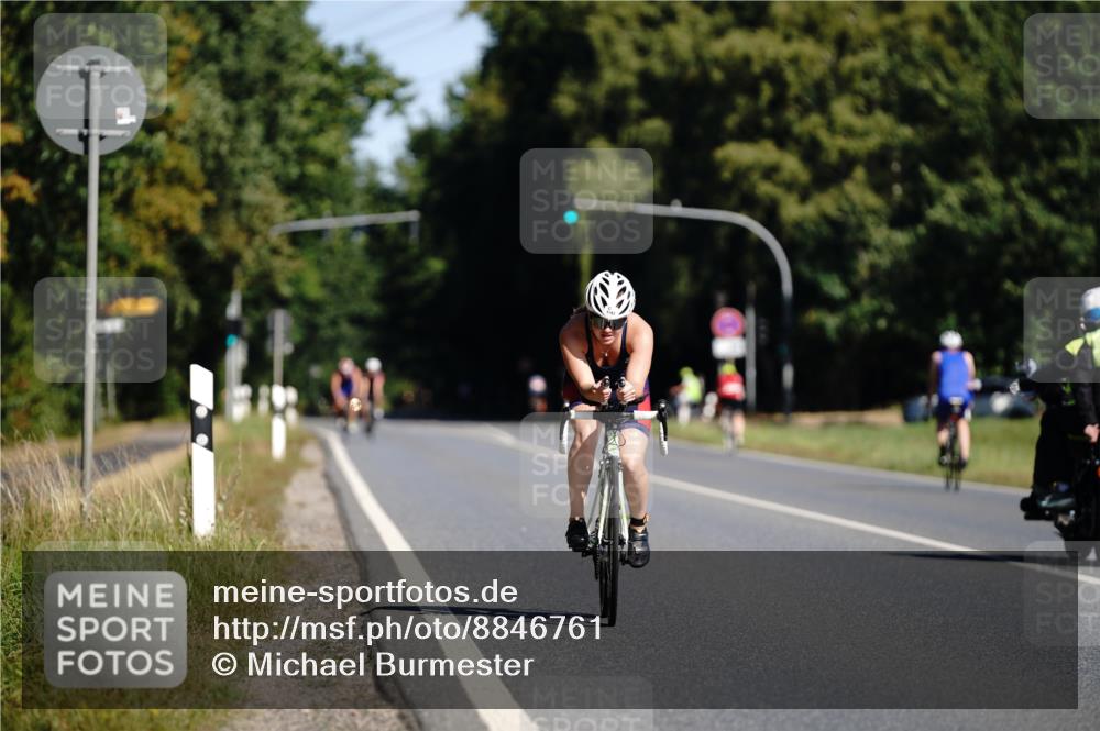07.09.2025 - 19. Norderstedt Triathlon Michael Burmester http://msf.ph/oto/8846761 07.09.2025 11:21:29 Radfahren 774, 1193 meine-sportfotos.de