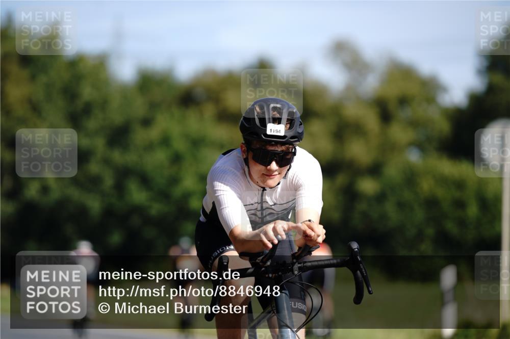 07.09.2025 - 19. Norderstedt Triathlon Michael Burmester http://msf.ph/oto/8846948 07.09.2025 11:24:07 Radfahren 1158, 1194 meine-sportfotos.de