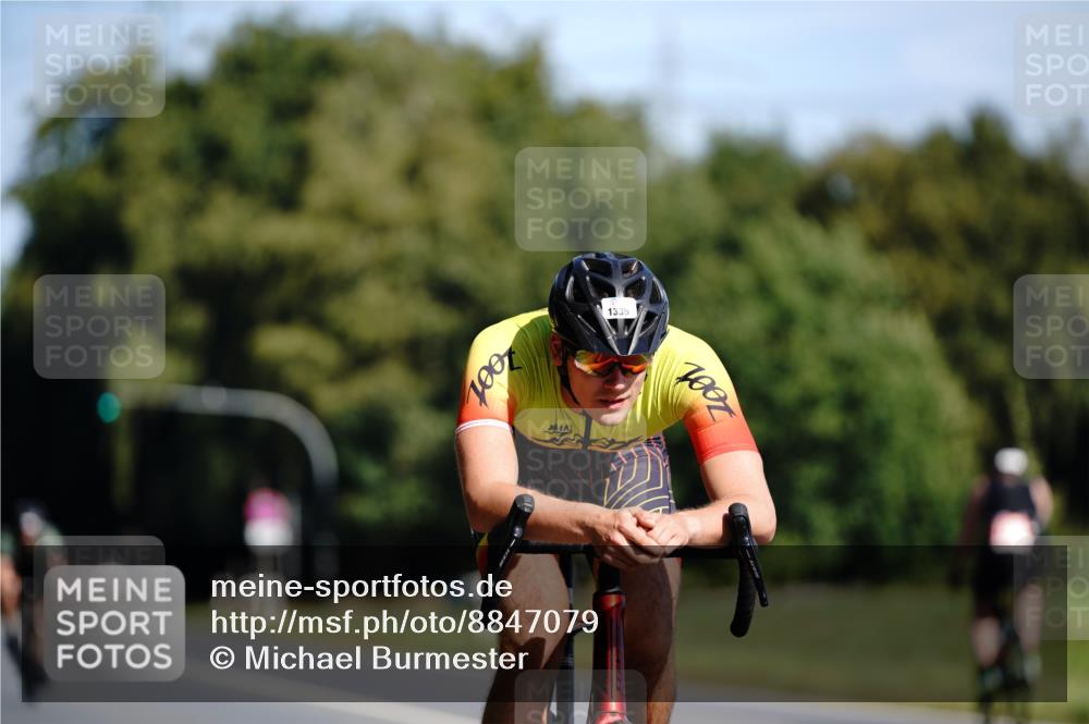 07.09.2025 - 19. Norderstedt Triathlon Michael Burmester http://msf.ph/oto/8847079 07.09.2025 11:25:17 Radfahren 231, 1335 meine-sportfotos.de