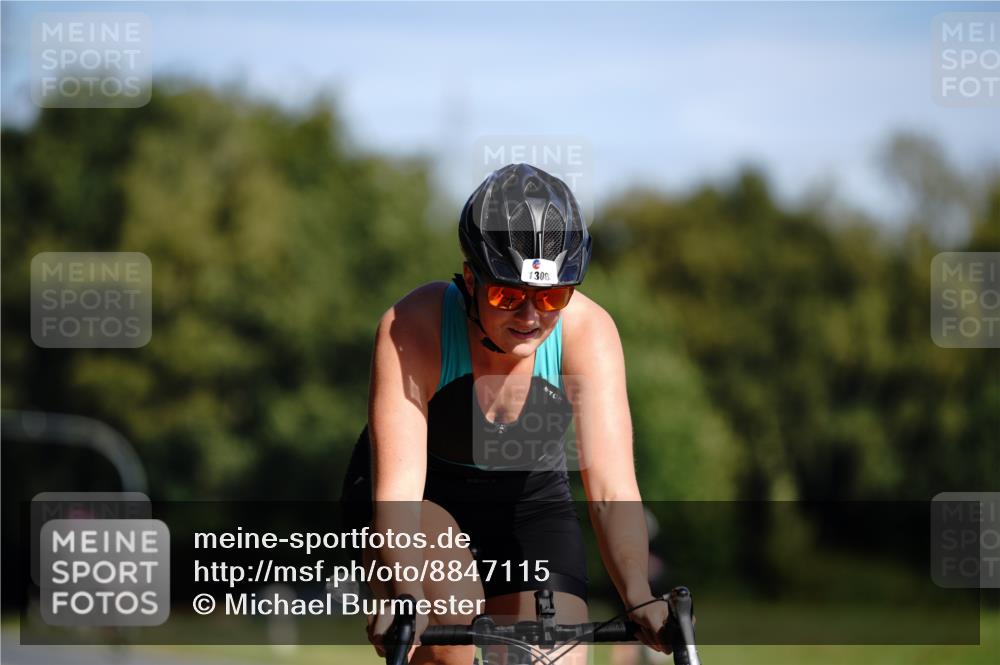 07.09.2025 - 19. Norderstedt Triathlon Michael Burmester http://msf.ph/oto/8847115 07.09.2025 11:25:24 Radfahren 1308, 1395 meine-sportfotos.de