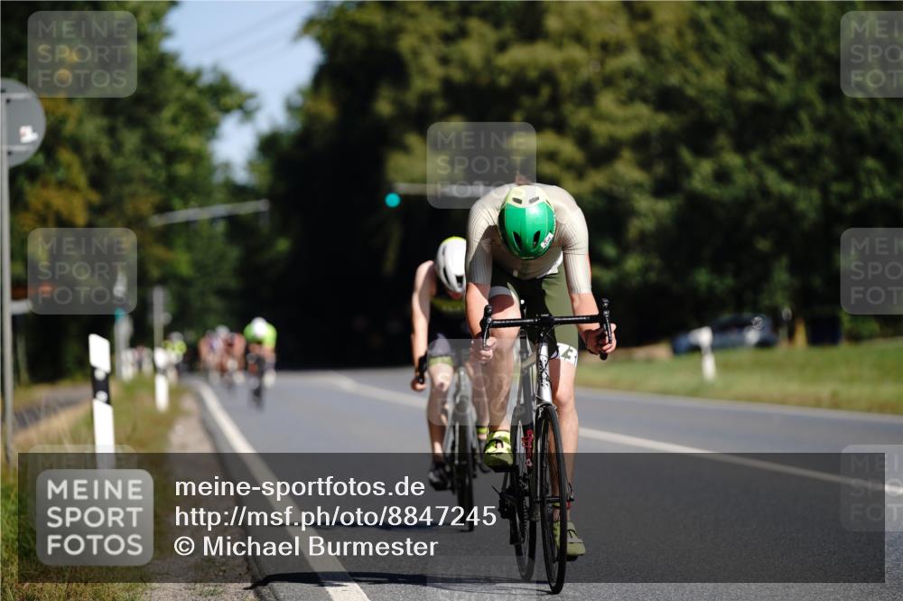 07.09.2025 - 19. Norderstedt Triathlon Michael Burmester http://msf.ph/oto/8847245 07.09.2025 11:26:50 Radfahren 787, 1180, 1188 meine-sportfotos.de