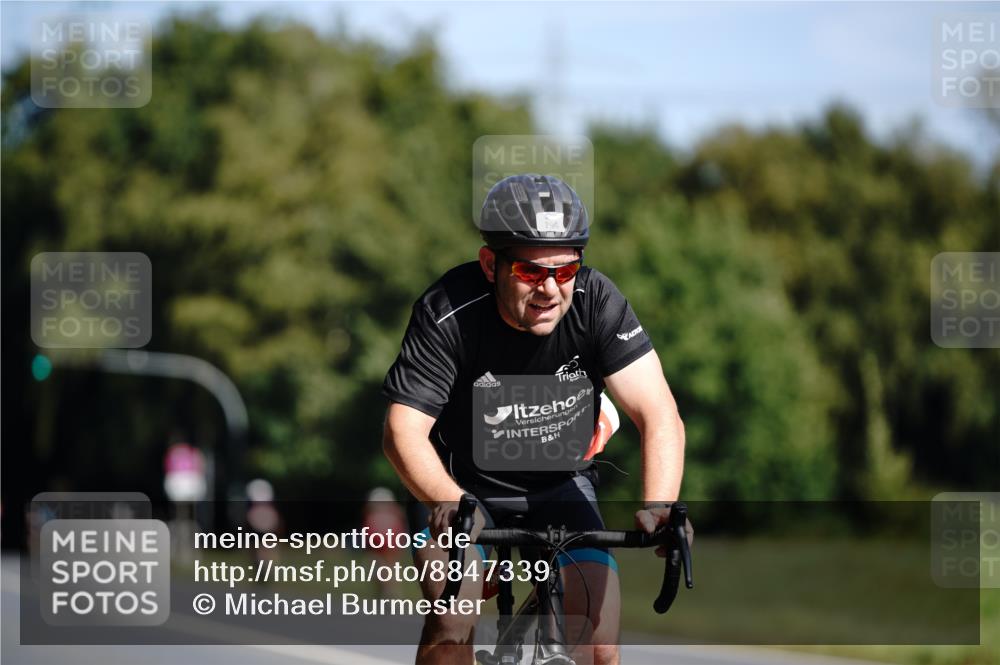 07.09.2025 - 19. Norderstedt Triathlon Michael Burmester http://msf.ph/oto/8847339 07.09.2025 11:27:16 Radfahren 796, 1198 meine-sportfotos.de