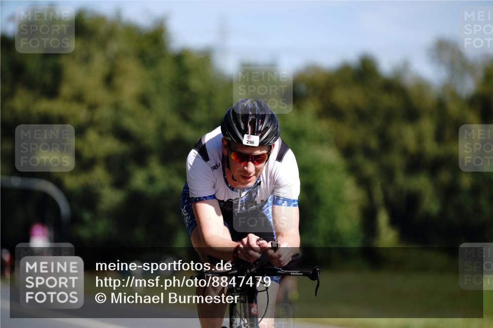 07.09.2025 - 19. Norderstedt Triathlon Michael Burmester http://msf.ph/oto/8847479 07.09.2025 11:27:58 Radfahren 296, 1279 meine-sportfotos.de