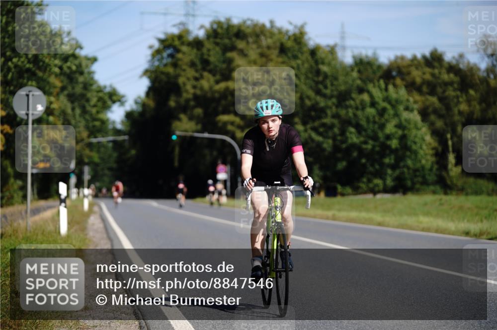 07.09.2025 - 19. Norderstedt Triathlon Michael Burmester http://msf.ph/oto/8847546 07.09.2025 11:28:31 Radfahren 1159, 1274 meine-sportfotos.de