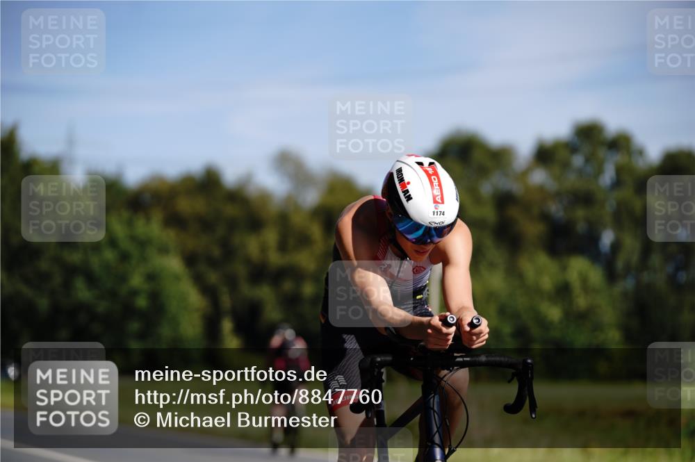 07.09.2025 - 19. Norderstedt Triathlon Michael Burmester http://msf.ph/oto/8847760 07.09.2025 11:30:03 Radfahren 276, 1174, 1341 meine-sportfotos.de