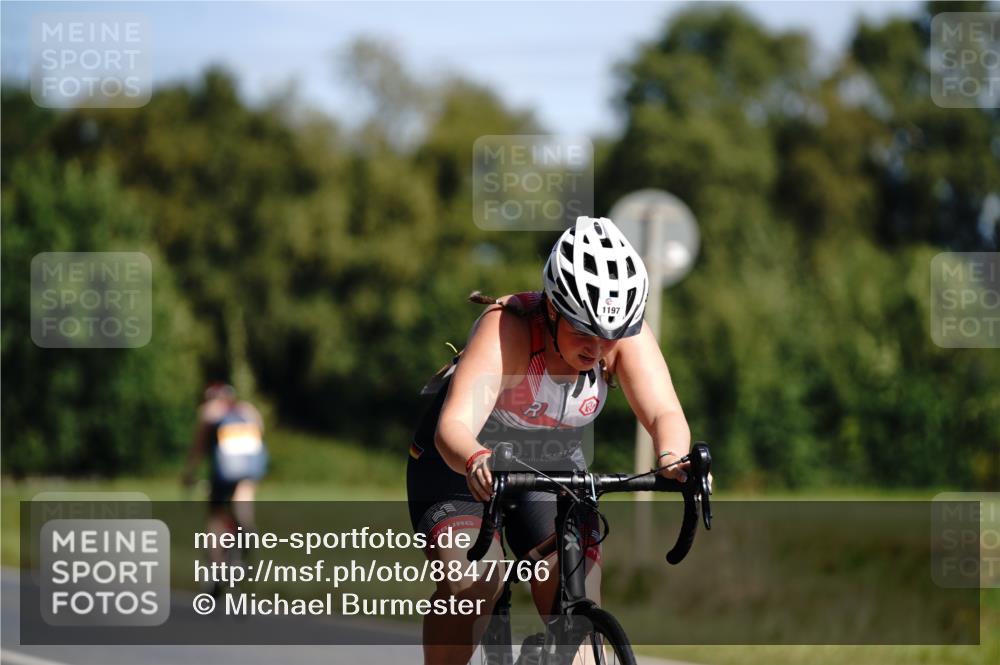 07.09.2025 - 19. Norderstedt Triathlon Michael Burmester http://msf.ph/oto/8847766 07.09.2025 11:30:07 Radfahren 768, 1197 meine-sportfotos.de