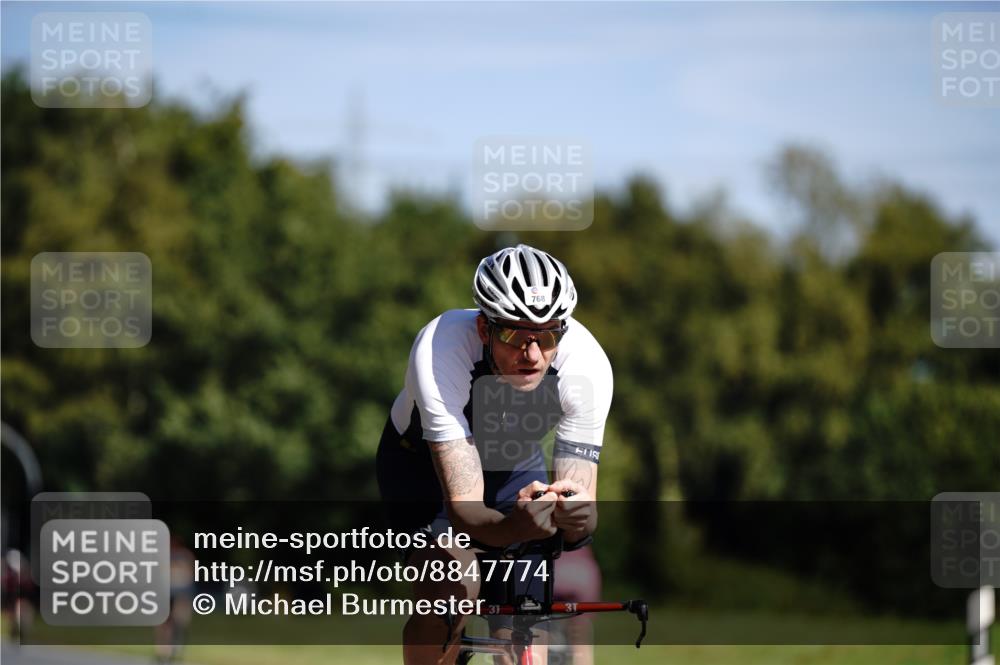 07.09.2025 - 19. Norderstedt Triathlon Michael Burmester http://msf.ph/oto/8847774 07.09.2025 11:30:10 Radfahren 768, 1197 meine-sportfotos.de