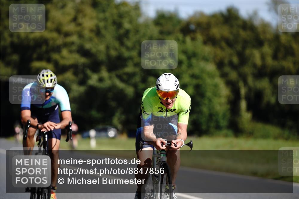 07.09.2025 - 19. Norderstedt Triathlon Michael Burmester http://msf.ph/oto/8847856 07.09.2025 11:31:30 Radfahren 749, 771 meine-sportfotos.de