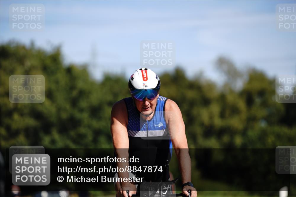 07.09.2025 - 19. Norderstedt Triathlon Michael Burmester http://msf.ph/oto/8847874 07.09.2025 11:31:38 Radfahren 710, 1186 meine-sportfotos.de