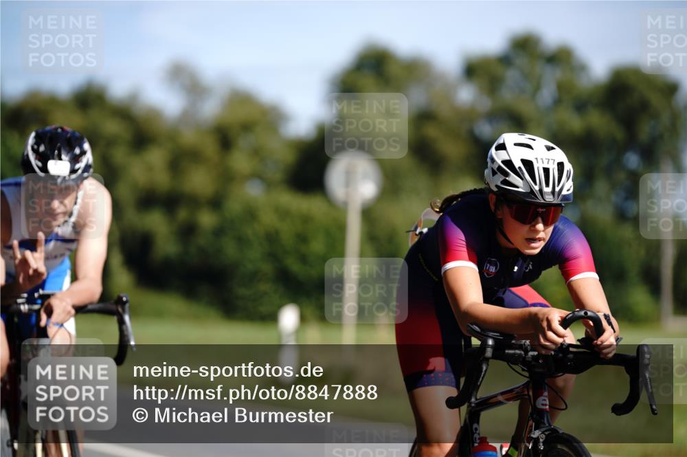 07.09.2025 - 19. Norderstedt Triathlon Michael Burmester http://msf.ph/oto/8847888 07.09.2025 11:31:51 Radfahren 1177, 1348 meine-sportfotos.de