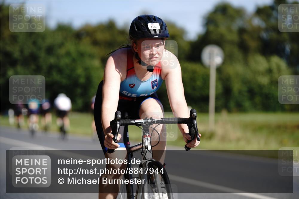07.09.2025 - 19. Norderstedt Triathlon Michael Burmester http://msf.ph/oto/8847944 07.09.2025 11:32:46 Radfahren 774, 834, 1167 meine-sportfotos.de