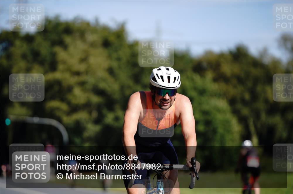07.09.2025 - 19. Norderstedt Triathlon Michael Burmester http://msf.ph/oto/8847982 07.09.2025 11:33:11 Radfahren 1217, 1365 meine-sportfotos.de
