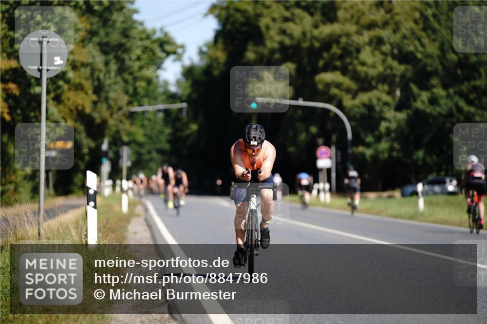 07.09.2025 - 19. Norderstedt Triathlon Michael Burmester http://msf.ph/oto/8847986 07.09.2025 11:33:14 Radfahren 1340, 1365 meine-sportfotos.de