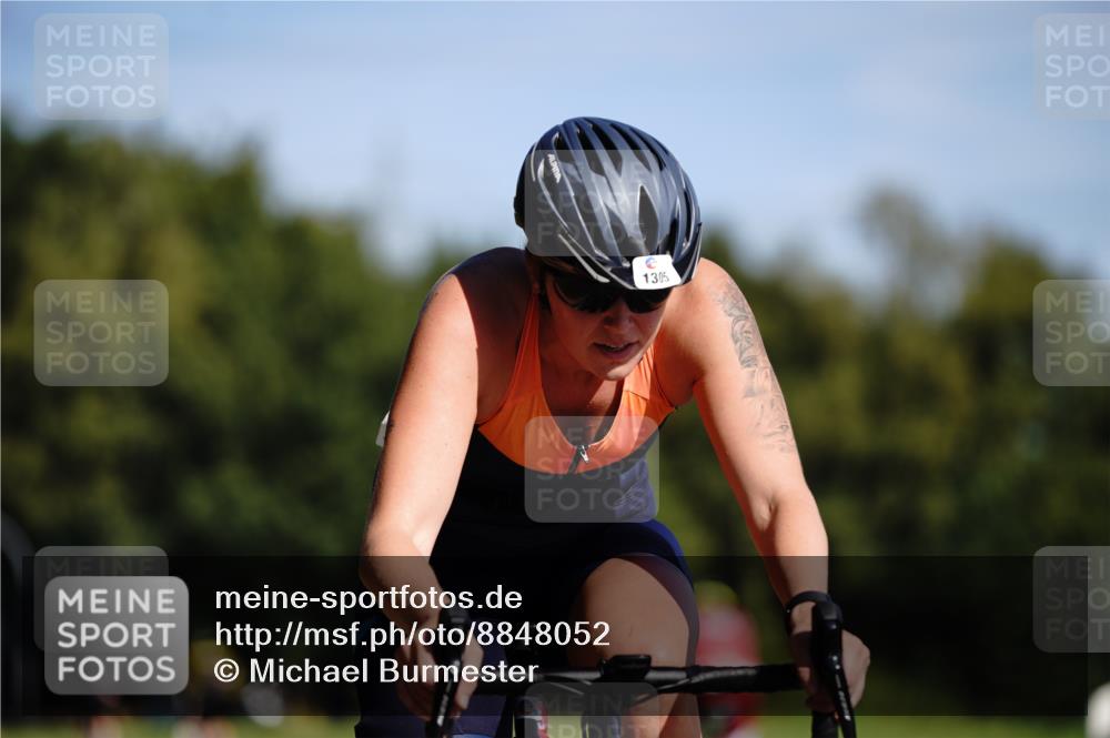 07.09.2025 - 19. Norderstedt Triathlon Michael Burmester http://msf.ph/oto/8848052 07.09.2025 11:33:59 Radfahren 1305 meine-sportfotos.de