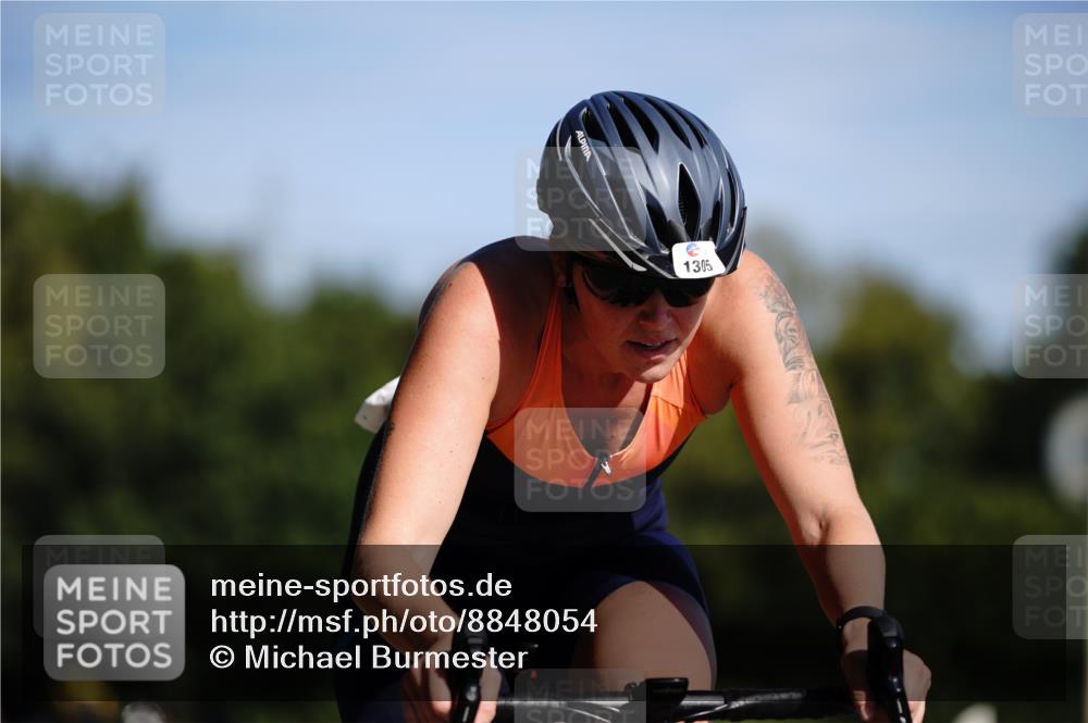 07.09.2025 - 19. Norderstedt Triathlon Michael Burmester http://msf.ph/oto/8848054 07.09.2025 11:33:59 Radfahren 1305 meine-sportfotos.de
