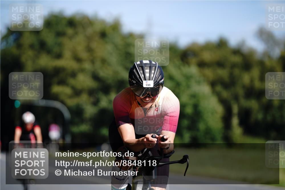 07.09.2025 - 19. Norderstedt Triathlon Michael Burmester http://msf.ph/oto/8848118 07.09.2025 11:34:51 Radfahren 199, 1207 meine-sportfotos.de