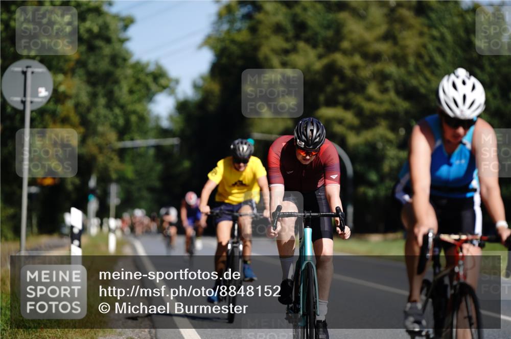 07.09.2025 - 19. Norderstedt Triathlon Michael Burmester http://msf.ph/oto/8848152 07.09.2025 11:35:03 Radfahren 155, 228, 280, 793, 1244 meine-sportfotos.de