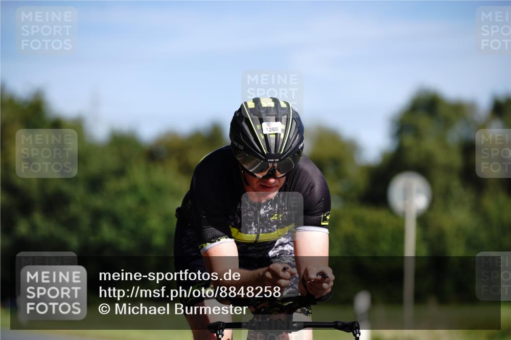 07.09.2025 - 19. Norderstedt Triathlon Michael Burmester http://msf.ph/oto/8848258 07.09.2025 11:35:59 Radfahren 1194, 1265 meine-sportfotos.de
