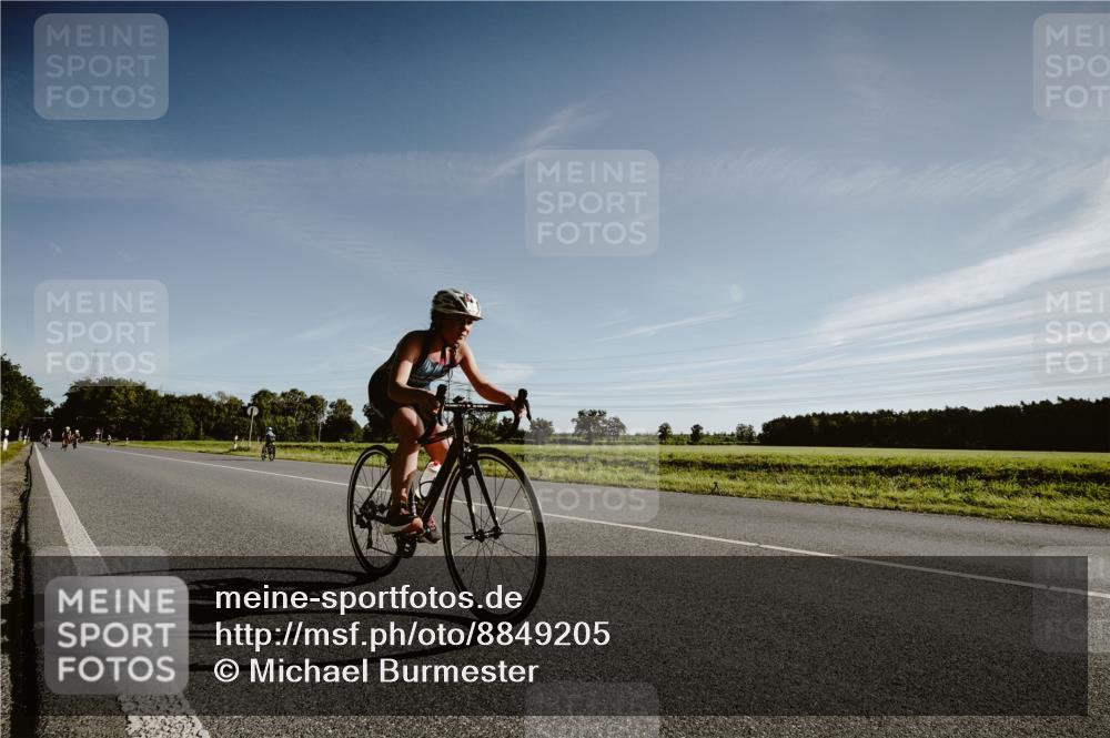 07.09.2025 - 19. Norderstedt Triathlon Michael Burmester http://msf.ph/oto/8849205 07.09.2025 09:39:05 Radfahren 588 meine-sportfotos.de