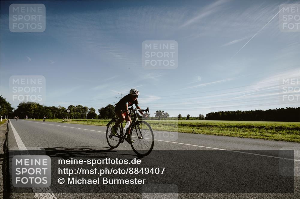 07.09.2025 - 19. Norderstedt Triathlon Michael Burmester http://msf.ph/oto/8849407 07.09.2025 09:43:37 Radfahren 578 meine-sportfotos.de