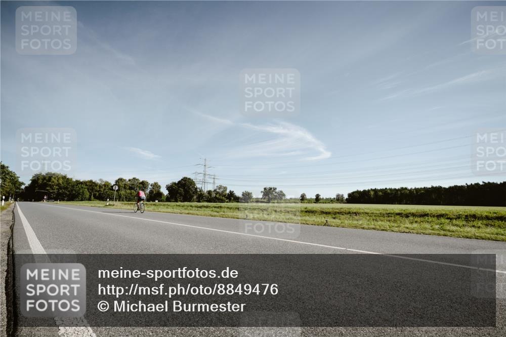 07.09.2025 - 19. Norderstedt Triathlon Michael Burmester http://msf.ph/oto/8849476 07.09.2025 10:21:45 Radfahren  meine-sportfotos.de