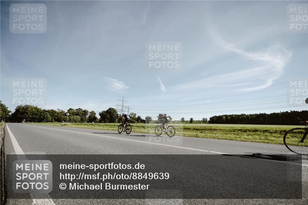 07.09.2025 - 19. Norderstedt Triathlon Michael Burmester http://msf.ph/oto/8849639 07.09.2025 10:31:11 Radfahren  meine-sportfotos.de