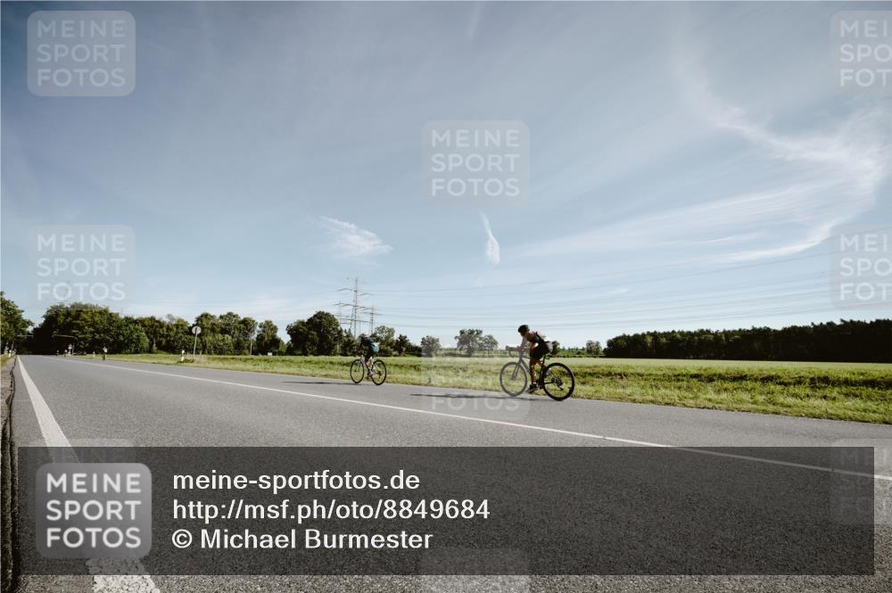 07.09.2025 - 19. Norderstedt Triathlon Michael Burmester http://msf.ph/oto/8849684 07.09.2025 10:32:28 Radfahren  meine-sportfotos.de