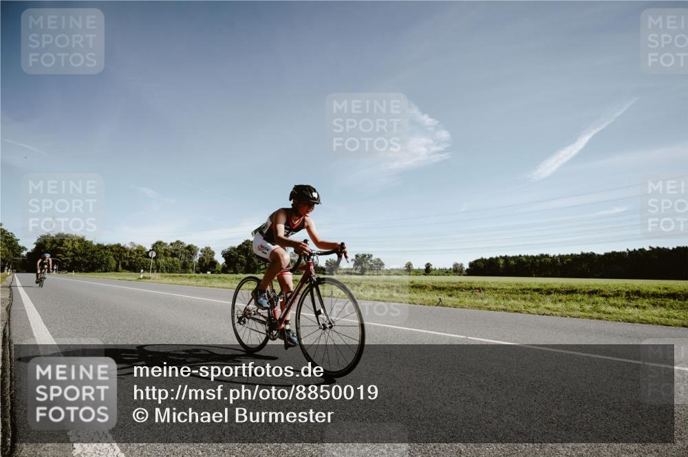 07.09.2025 - 19. Norderstedt Triathlon Michael Burmester http://msf.ph/oto/8850019 07.09.2025 10:42:04 Radfahren 60, 105 meine-sportfotos.de