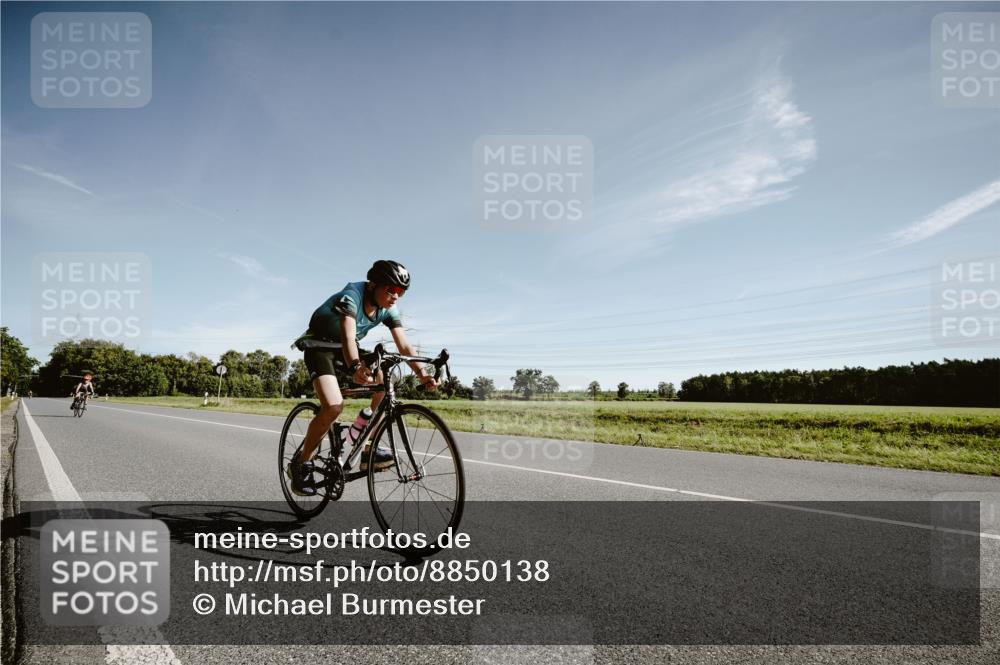 07.09.2025 - 19. Norderstedt Triathlon Michael Burmester http://msf.ph/oto/8850138 07.09.2025 10:45:42 Radfahren 80, 650 meine-sportfotos.de