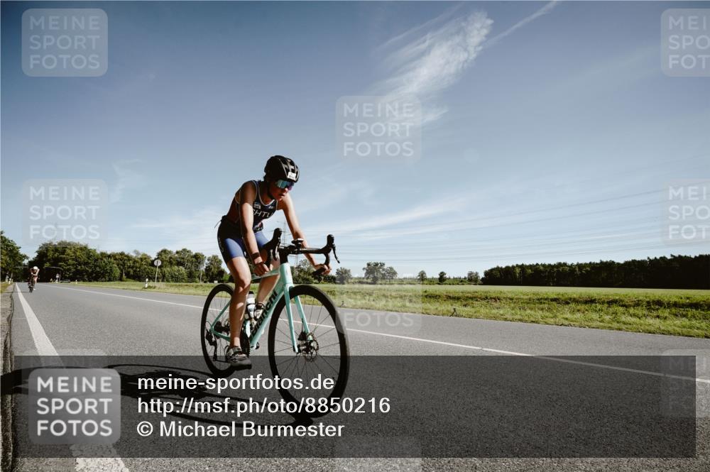 07.09.2025 - 19. Norderstedt Triathlon Michael Burmester http://msf.ph/oto/8850216 07.09.2025 11:02:42 Radfahren 1158, 1185 meine-sportfotos.de