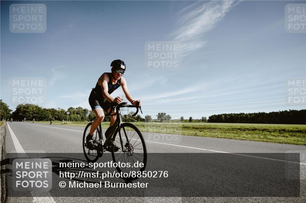 07.09.2025 - 19. Norderstedt Triathlon Michael Burmester http://msf.ph/oto/8850276 07.09.2025 11:03:45 Radfahren 1171 meine-sportfotos.de