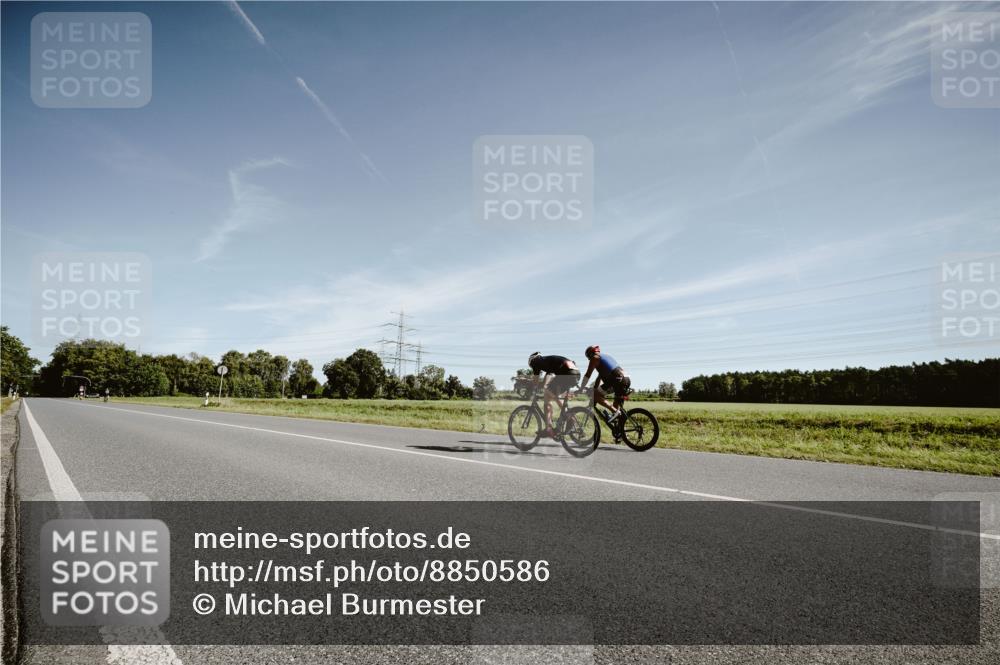 07.09.2025 - 19. Norderstedt Triathlon Michael Burmester http://msf.ph/oto/8850586 07.09.2025 11:09:27 Radfahren  meine-sportfotos.de