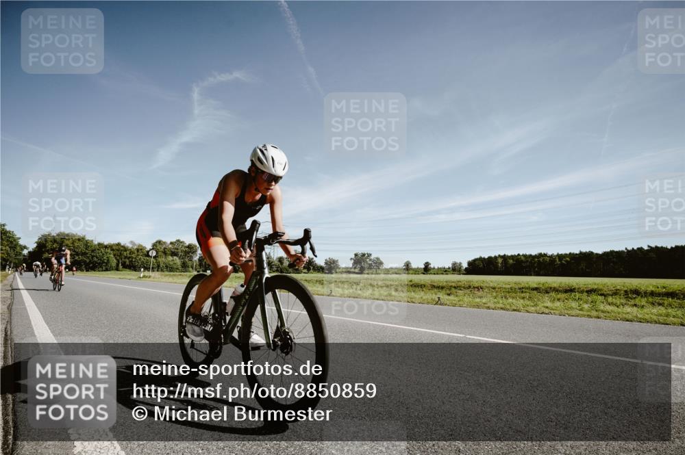 07.09.2025 - 19. Norderstedt Triathlon Michael Burmester http://msf.ph/oto/8850859 07.09.2025 11:12:40 Radfahren 1165, 1191, 1206 meine-sportfotos.de