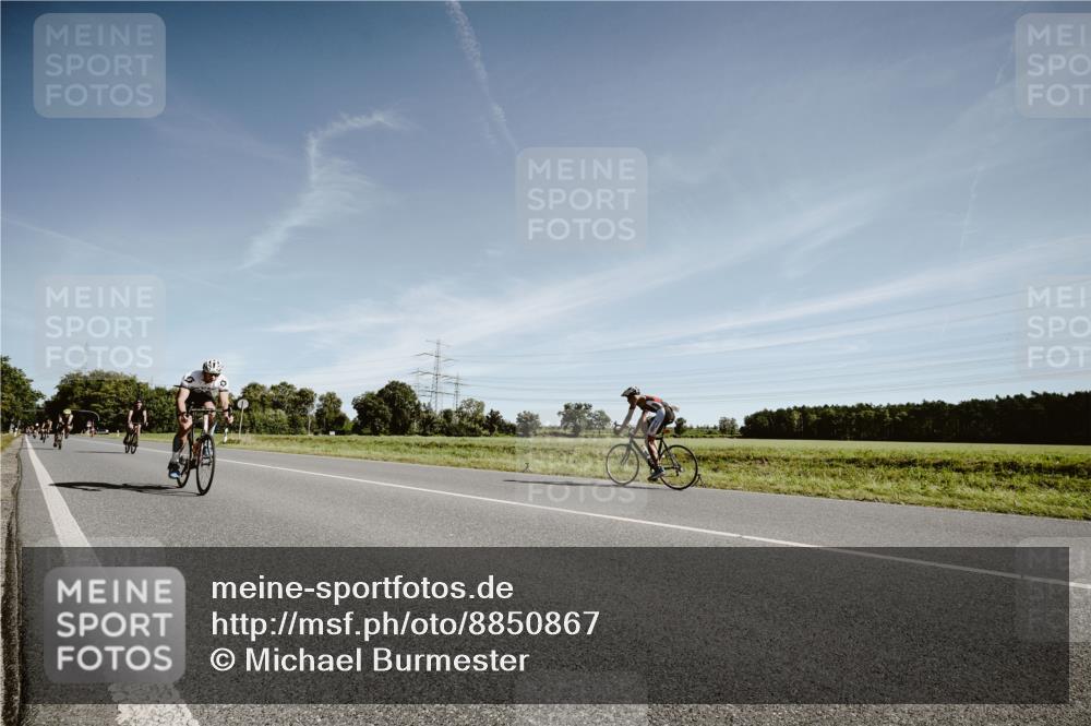 07.09.2025 - 19. Norderstedt Triathlon Michael Burmester http://msf.ph/oto/8850867 07.09.2025 11:12:43 Radfahren 1165, 1206, 1219, 1323 meine-sportfotos.de