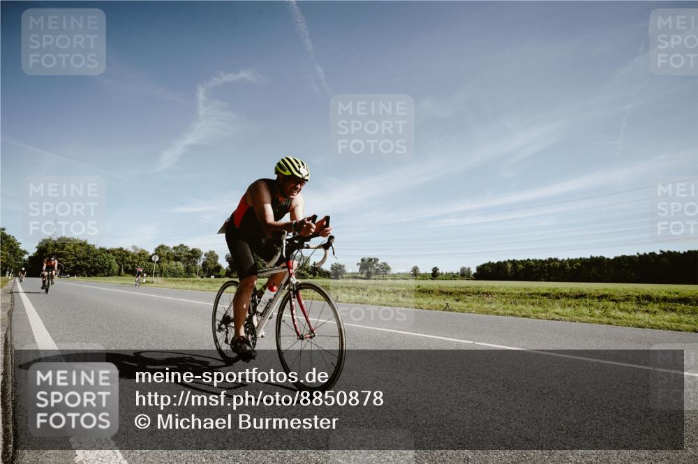 07.09.2025 - 19. Norderstedt Triathlon Michael Burmester http://msf.ph/oto/8850878 07.09.2025 11:12:46 Radfahren 1195, 1206, 1219, 1323 meine-sportfotos.de