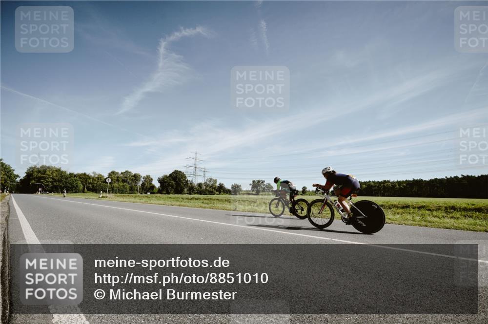 07.09.2025 - 19. Norderstedt Triathlon Michael Burmester http://msf.ph/oto/8851010 07.09.2025 11:14:47 Radfahren 1279 meine-sportfotos.de
