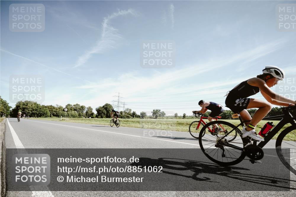07.09.2025 - 19. Norderstedt Triathlon Michael Burmester http://msf.ph/oto/8851062 07.09.2025 11:15:37 Radfahren 1160, 1168, 1176, 1228 meine-sportfotos.de