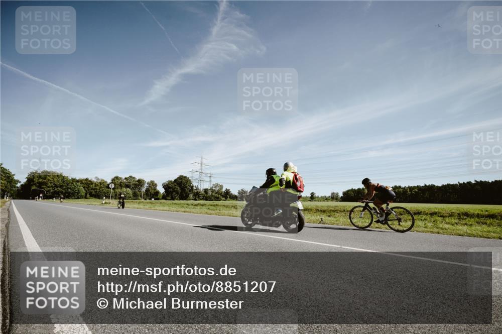 07.09.2025 - 19. Norderstedt Triathlon Michael Burmester http://msf.ph/oto/8851207 07.09.2025 11:18:17 Radfahren  meine-sportfotos.de