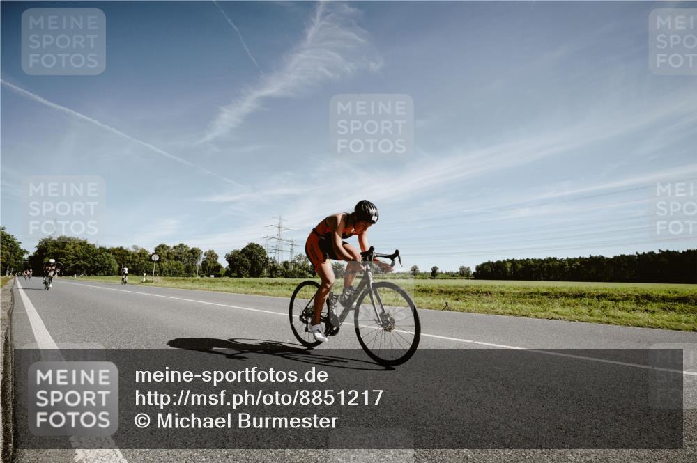 07.09.2025 - 19. Norderstedt Triathlon Michael Burmester http://msf.ph/oto/8851217 07.09.2025 11:18:47 Radfahren 1175, 1211 meine-sportfotos.de