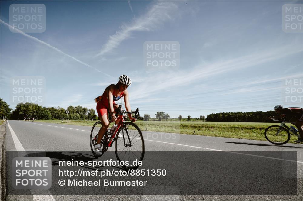 07.09.2025 - 19. Norderstedt Triathlon Michael Burmester http://msf.ph/oto/8851350 07.09.2025 11:20:54 Radfahren 1189 meine-sportfotos.de