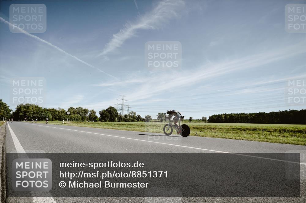 07.09.2025 - 19. Norderstedt Triathlon Michael Burmester http://msf.ph/oto/8851371 07.09.2025 11:21:12 Radfahren  meine-sportfotos.de