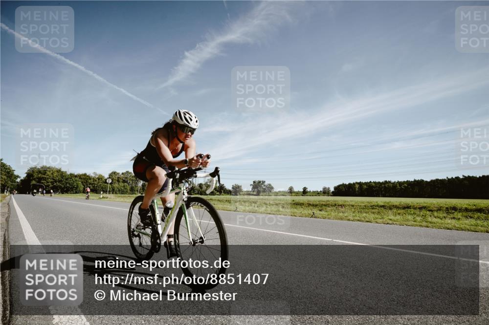 07.09.2025 - 19. Norderstedt Triathlon Michael Burmester http://msf.ph/oto/8851407 07.09.2025 11:21:32 Radfahren 1193 meine-sportfotos.de