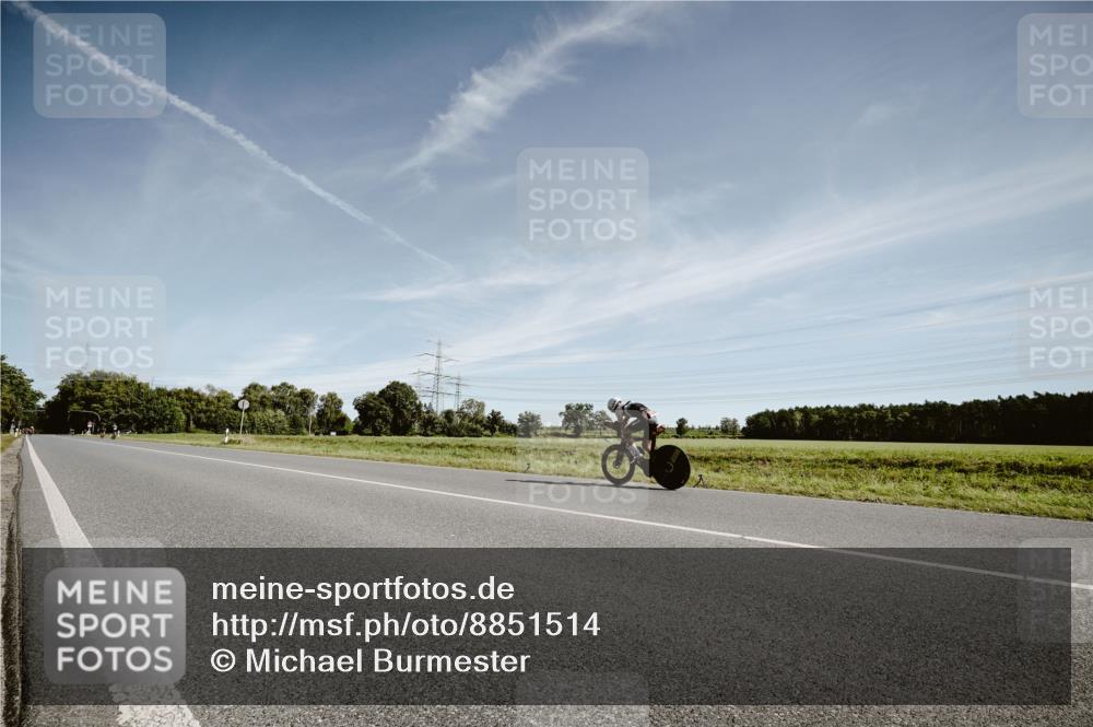 07.09.2025 - 19. Norderstedt Triathlon Michael Burmester http://msf.ph/oto/8851514 07.09.2025 11:23:19 Radfahren  meine-sportfotos.de