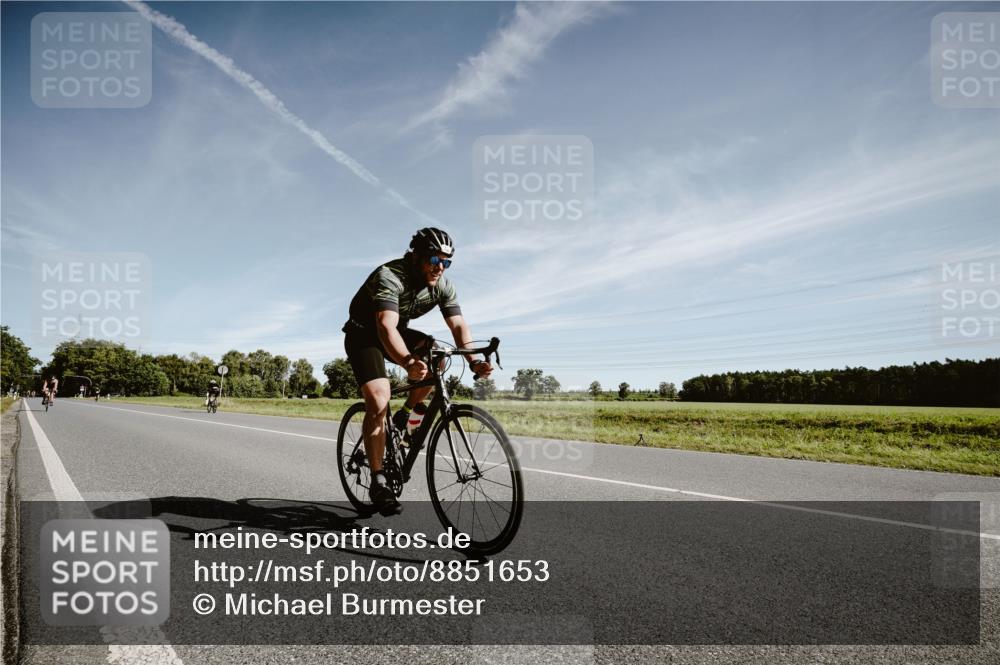 07.09.2025 - 19. Norderstedt Triathlon Michael Burmester http://msf.ph/oto/8851653 07.09.2025 11:25:22 Radfahren 1308, 1395 meine-sportfotos.de