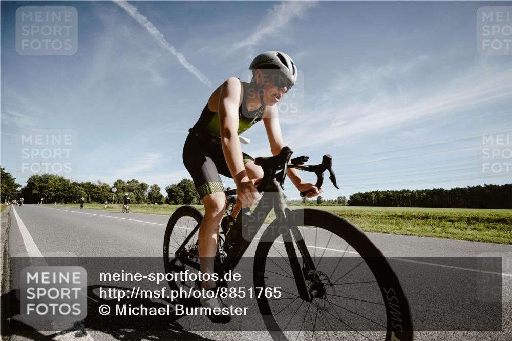 07.09.2025 - 19. Norderstedt Triathlon Michael Burmester http://msf.ph/oto/8851765 07.09.2025 11:26:52 Radfahren 1180, 1188 meine-sportfotos.de