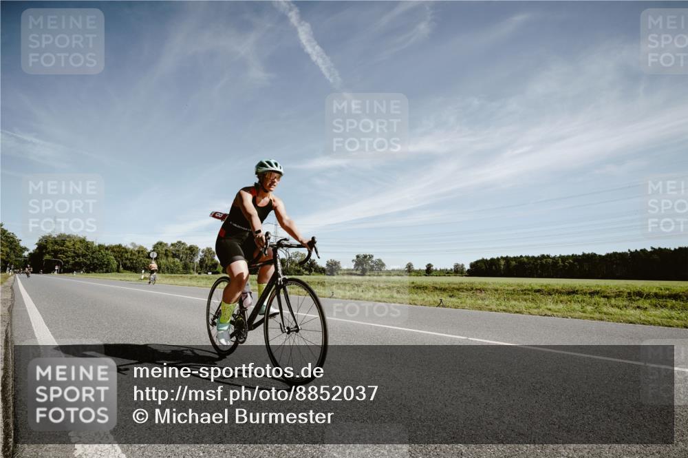 07.09.2025 - 19. Norderstedt Triathlon Michael Burmester http://msf.ph/oto/8852037 07.09.2025 11:29:45 Radfahren 1278 meine-sportfotos.de