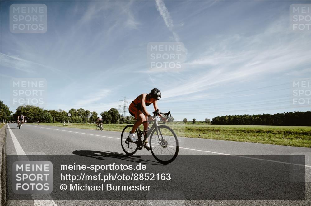 07.09.2025 - 19. Norderstedt Triathlon Michael Burmester http://msf.ph/oto/8852163 07.09.2025 11:31:21 Radfahren 1179, 1211 meine-sportfotos.de