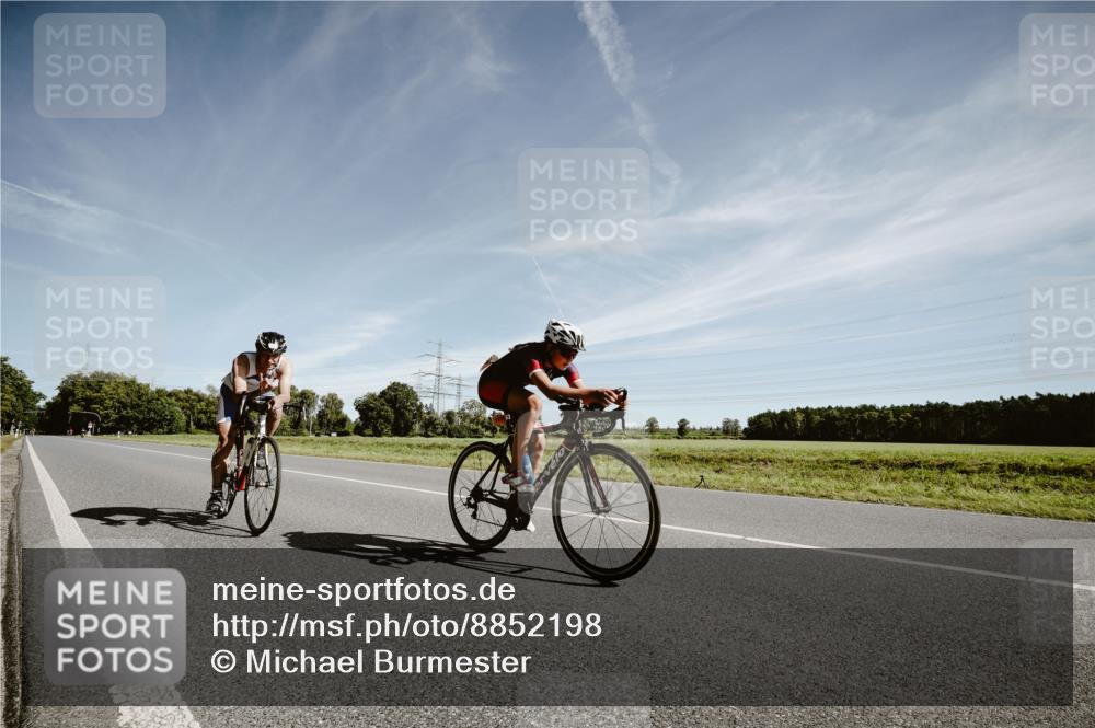 07.09.2025 - 19. Norderstedt Triathlon Michael Burmester http://msf.ph/oto/8852198 07.09.2025 11:31:51 Radfahren 1177, 1348 meine-sportfotos.de